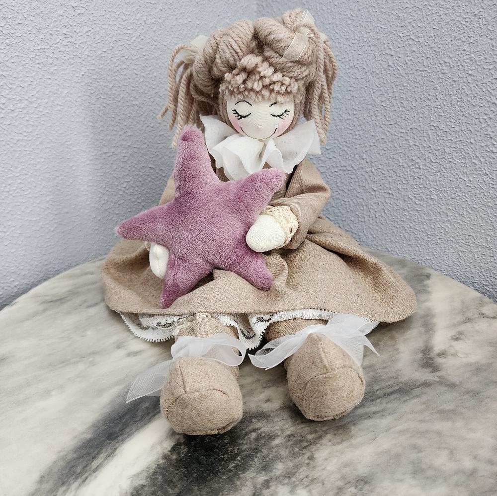 BEAUTIFUL HANDMADE PIGOTTINE DOLL, 15" TALL.